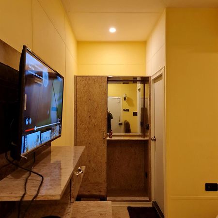 Hotel Aurelia Pearl Patna  Exterior photo